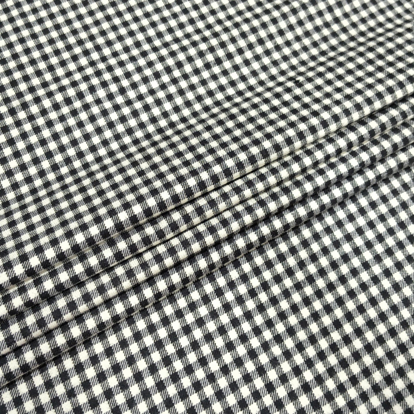 Signature Black-White Fabric